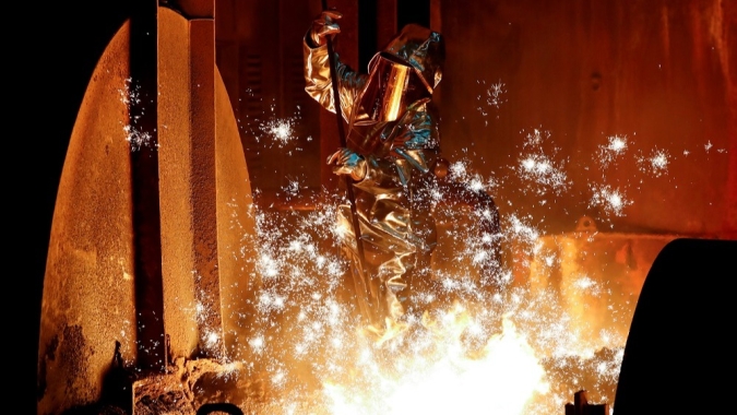 Crescimento da indústria da China desacelera em junho por Covid-19, mostra PMI do Caixin