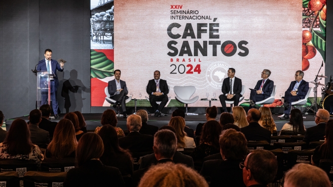 24º Seminário Internacional do Café começa em Santos