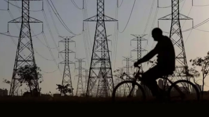 XP ainda não vê necessidade de racionamento de energia em 12 meses, mas aponta risco maior