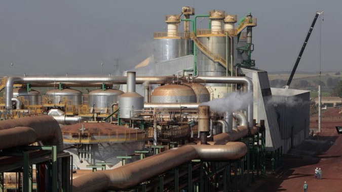 Demanda fragilizada por covid-19 pressiona valor do etanol, mesmo com menor produção