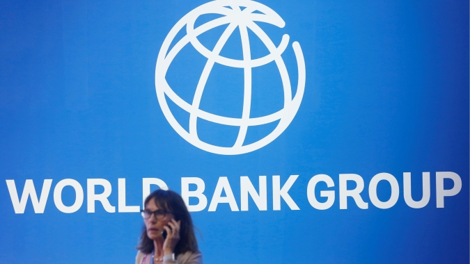 Banco Mundial eleva previsões de crescimento após EUA e vacinas melhorarem demanda
