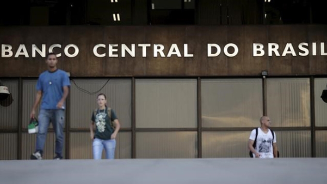 STF forma maioria para validar lei que dá autonomia ao Banco Central