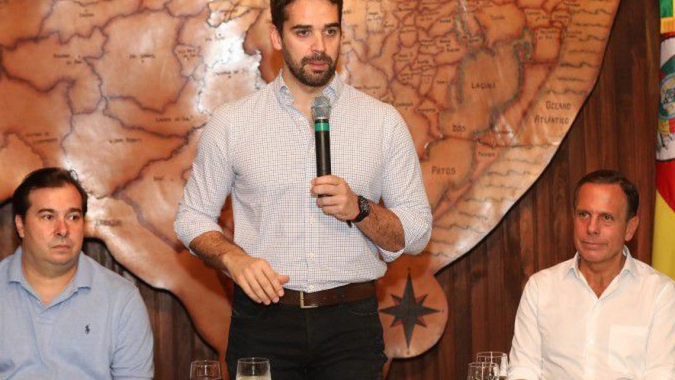 Eduardo Leite é eleito pela 2ª vez governador do estado do Rio Grande do Sul
