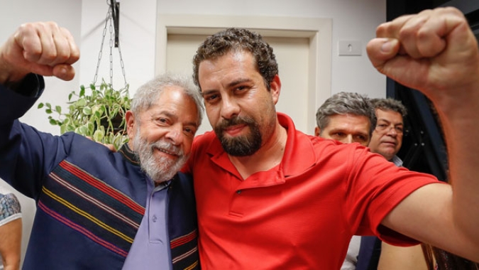 Procuradoria denuncia Lula e Boulos por invasão do triplex no Guarujá (SP)