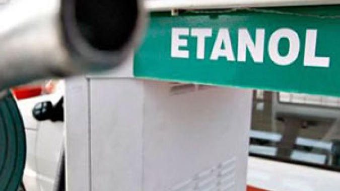 Retrospectiva etanol: produção aumenta, mas demanda firme sustenta preços em SP