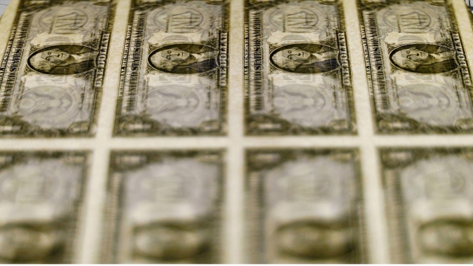 Dólar avança frente ao real com foco em dados de inflação de Brasil e EUA