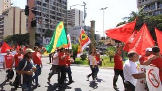 Qual a diferença entre golpe e revolução? Análise por Paulo Moura, cientista político do canal Dextra