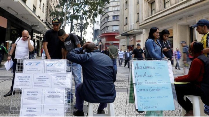 Prefeitura de SP desiste de rodízio ampliado sem elevar níveis de isolamento,