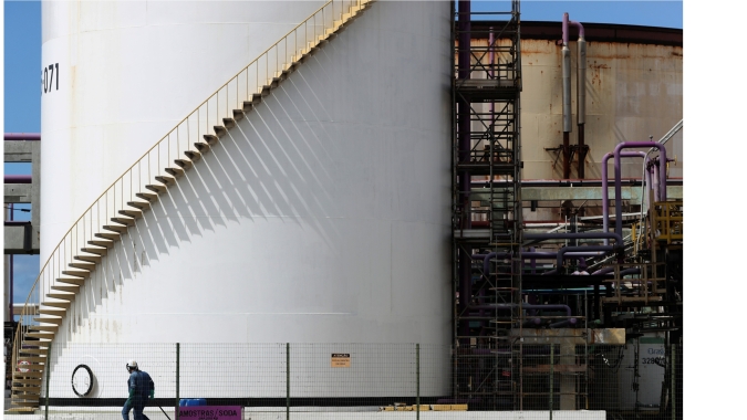Petrobras diz que futura transação por fatia na Braskem demanda assessoria financeira