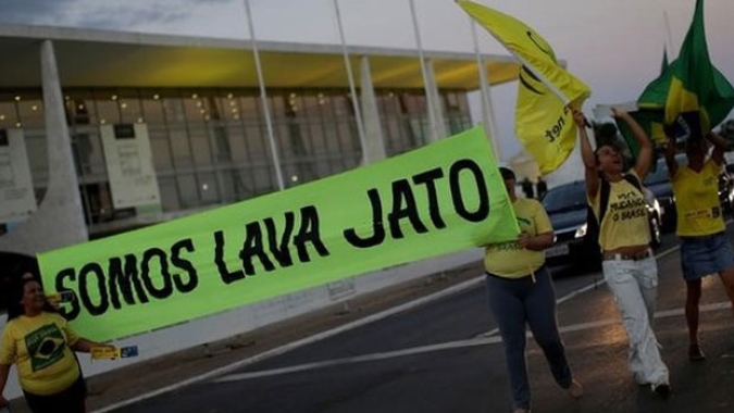 TRF4 afasta juiz da Lava Jato em Curitiba