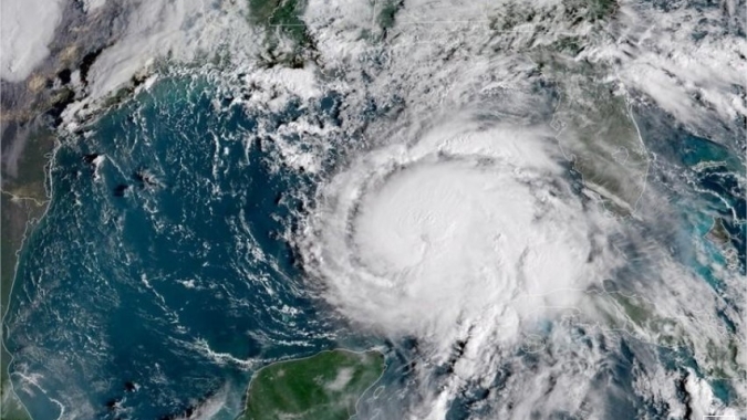 Cientistas dos EUA preveem uma temporada de furacões acima do normal para 2025