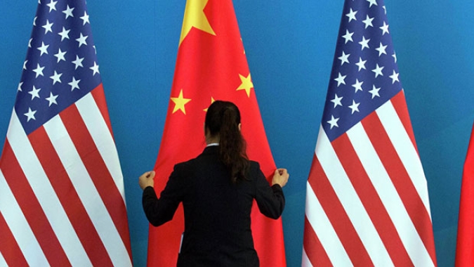 Em meio à relação tensa, secretário de Estado dos EUA se reúne na ONU com vice chinês