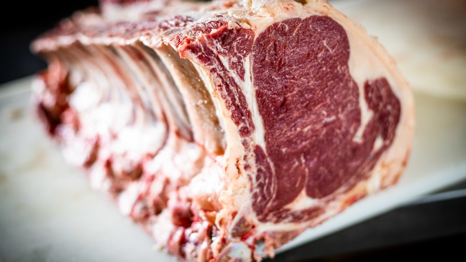 Boi/Cepea: Com avanço de 45% em dois anos, preço da carne no atacado atinge recorde