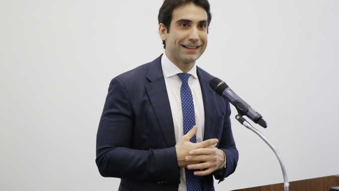 Governo defende sabatina de Galípolo antes do Copom, mas impasse em emendas pode adiar votação para depois das eleições