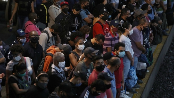 Especialistas veem mais alívio na inflação e crescimento maior em 2022, mostra Focus
