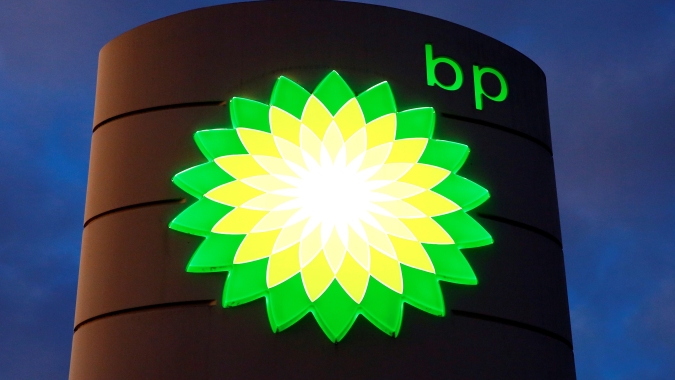 Pandemia leva petroleira BP ao primeiro prejuízo em uma década