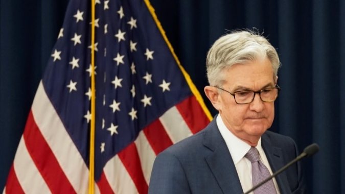 Powell diz que autoridades do Fed não estão de olho em aumento dos juros no futuro