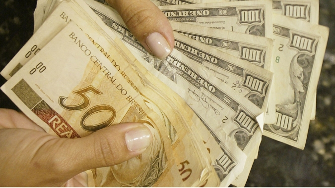 Brasil termina 2019 com maior déficit em conta corrente desde 2015, diz BC