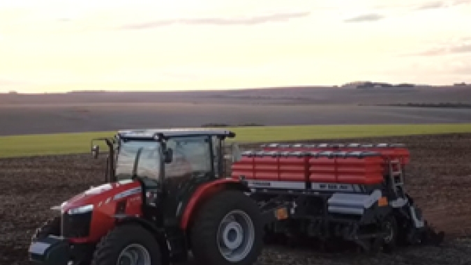 E-agro e Massey Ferguson celebram operações de CPR Máquinas e Equipamentos