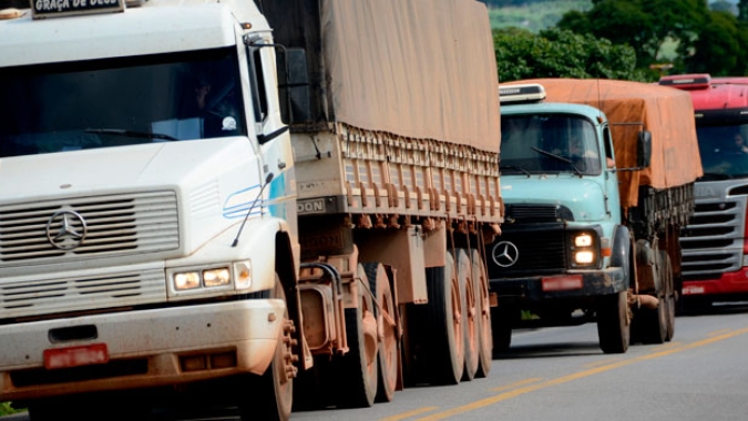 Canarana suspende transportes de bens agrícolas em ação contra coronavírus