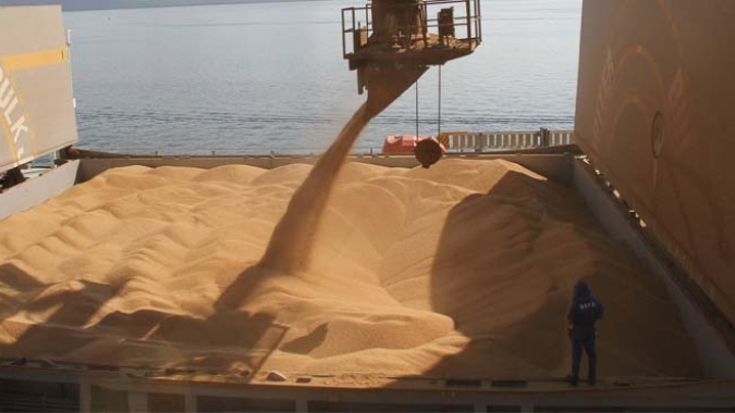 Exportações alemãs sofrem queda histórica de 11,8% em março ante fevereiro