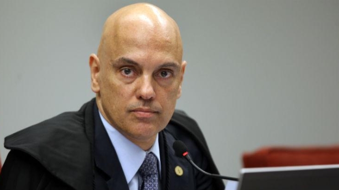 Em segundo encontro, Moraes e ministro da Defesa conversam sobre testes de urnas eletrônicas