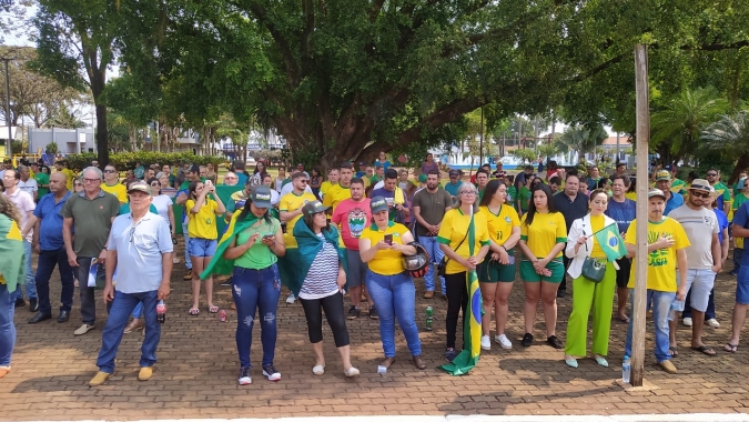 Rio Brilhante (MS) reúne milhares em comemoração ao 7 de Setembro e defesa da constituição