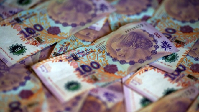 Argentina deve manter taxa de juros em 75% em março, diz fonte do Banco Central