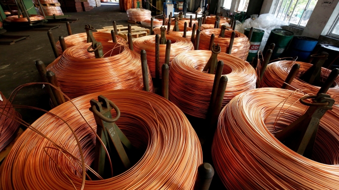 Trump anuncia tarifas sobre cobre e amplia guerra comercial