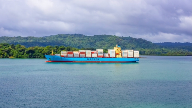 Maersk vai testar mistura de 50% de etanol em combustível marítimo