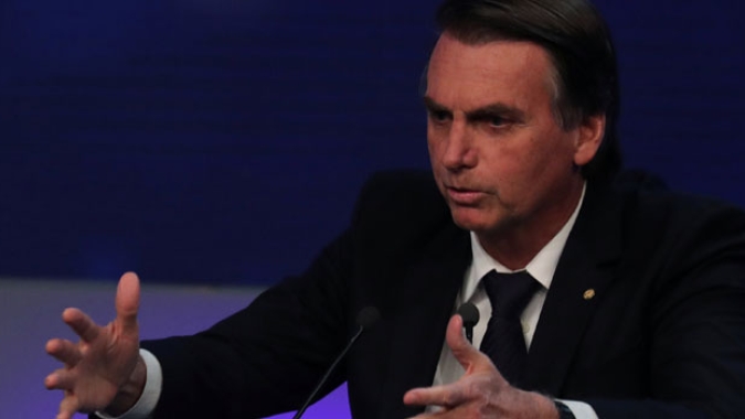 Com 30,10% das seções apurados, Bolsonaro tem 51,06% dos votos válidos e Lula 48,94%