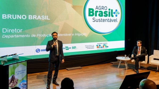 Produção de algodão deve ter alta em 2024  apontam projeções em evento da Anea e Anec