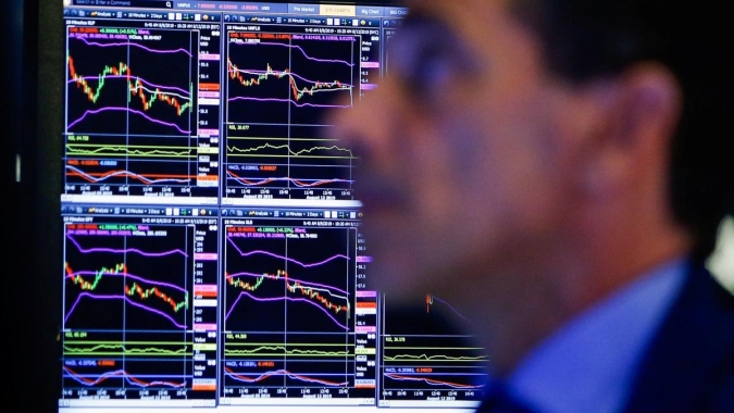 Ibovespa fecha abaixo de 117 mil pontos com tensão EUA-Irã; Petrobras sobe
