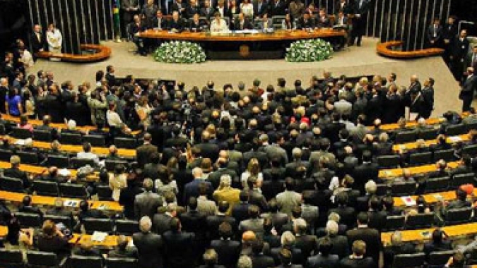 Congresso aprova Orçamento de 2026 com R$61 bi de emendas e superávit de R$34,5 bi