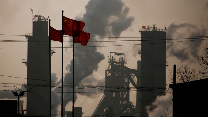 Atividade industrial da China contrai em janeiro a um ritmo mais lento, mostra PMI do Caixin
