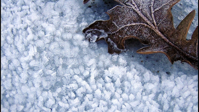 Tempestade de inverno atinge região centro-norte dos EUA com neve e gera tornados no sul