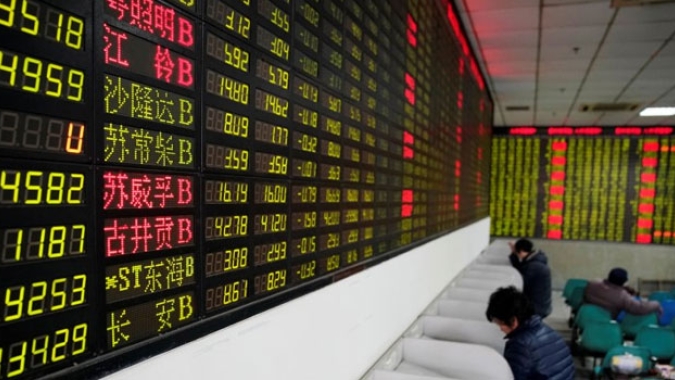 Ações da China fecham em baixa com temores de deflação