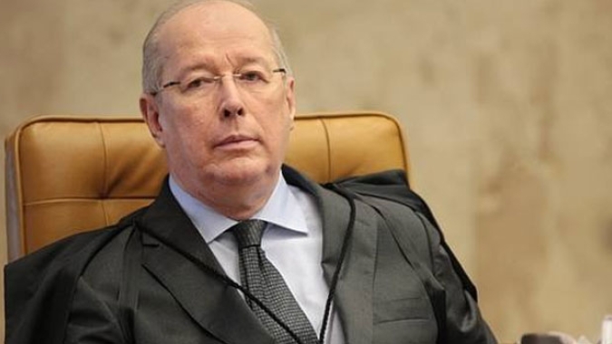 Celso de Mello arquiva pedido de apreensão de celular de Bolsonaro, mas faz alerta a presidente