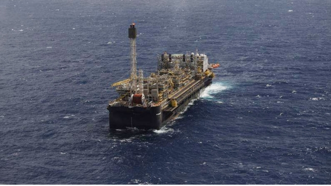 Maior compra de petróleo dos EUA pela China após acordo pode mudar fluxos no mercado