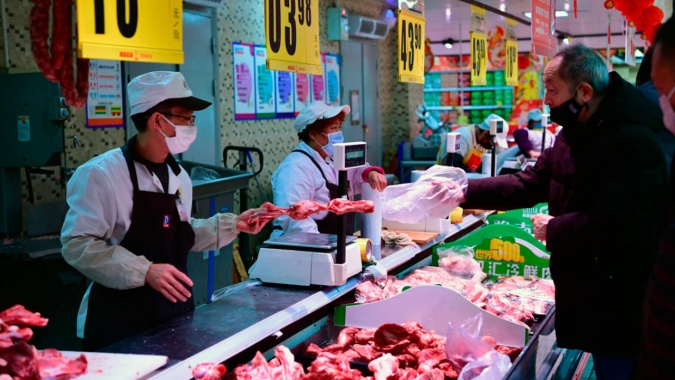 China importa 789 mil t de carne em maio, queda de 3,3% na comparação anual