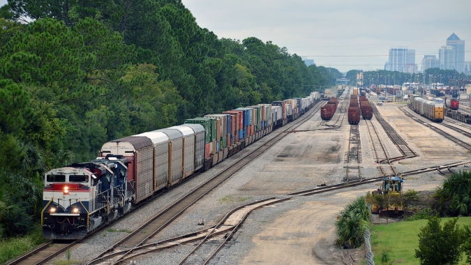 Comissão Nacional de Infraestrutura e Logística da CNA debate iniciativas para superar gargalos do setor agropecuário