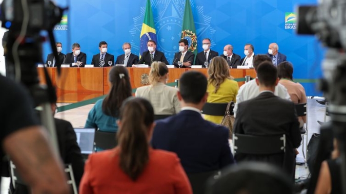 Nesta 4ª feira o mundo se deu conta da ameaça de morte a seus idosos e vulneráveis e do desastre econômico prolongado