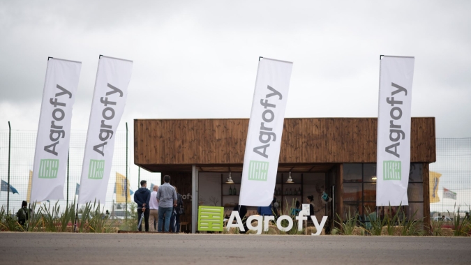 Venda de insumos do agro em canais on-line movimenta Agricultura 4.0 no Brasil