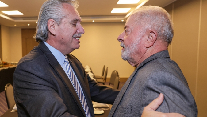 Primeira viagem de Lula antes da posse será à Argentina, diz presidente do país