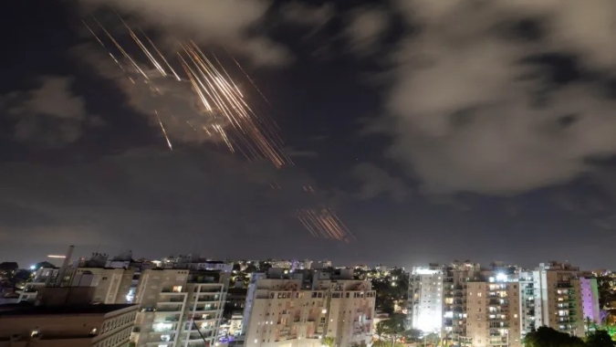 Militares israelenses dizem que escolherão quando provar capacidade "surpreendente" de ataque
