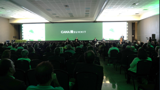 Cana Summit reforça importância do associativismo em apresentação de raio-x do produtor