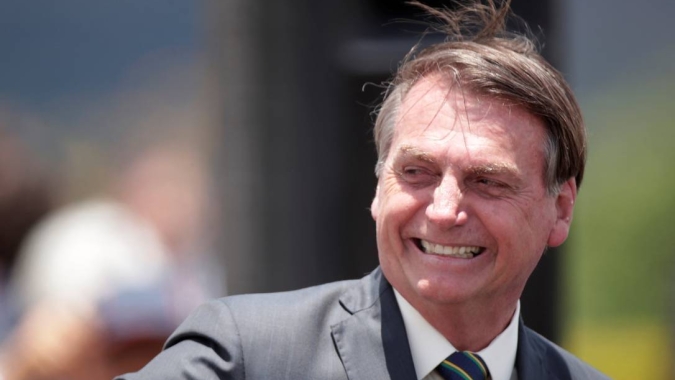 Bolsonaro nega possibilidade de "imposto do pecado"