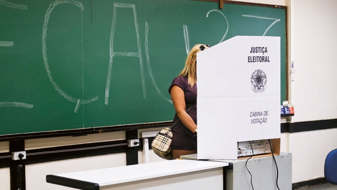 Bolsonaro diz que mostrará em breve que houve fraude na eleição de 2018 e que venceu já no 1º turno