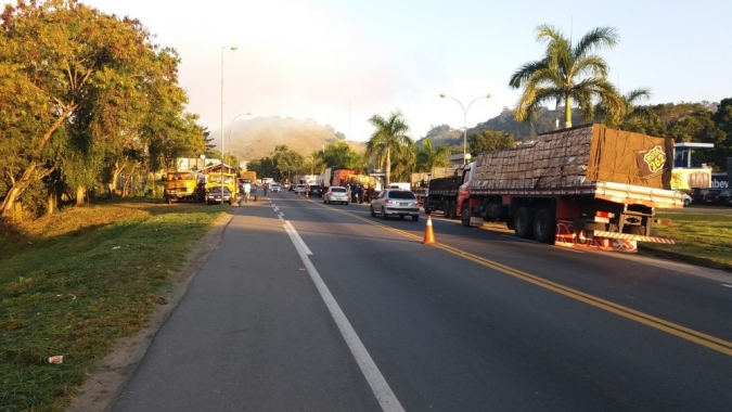 Diretoria da PRF nega ter se omitido e permitido bloqueios em rodovias