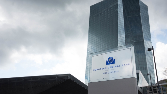 Guerra no Irã afetou o consumo na zona do euro de forma especialmente grave, afirma o BCE